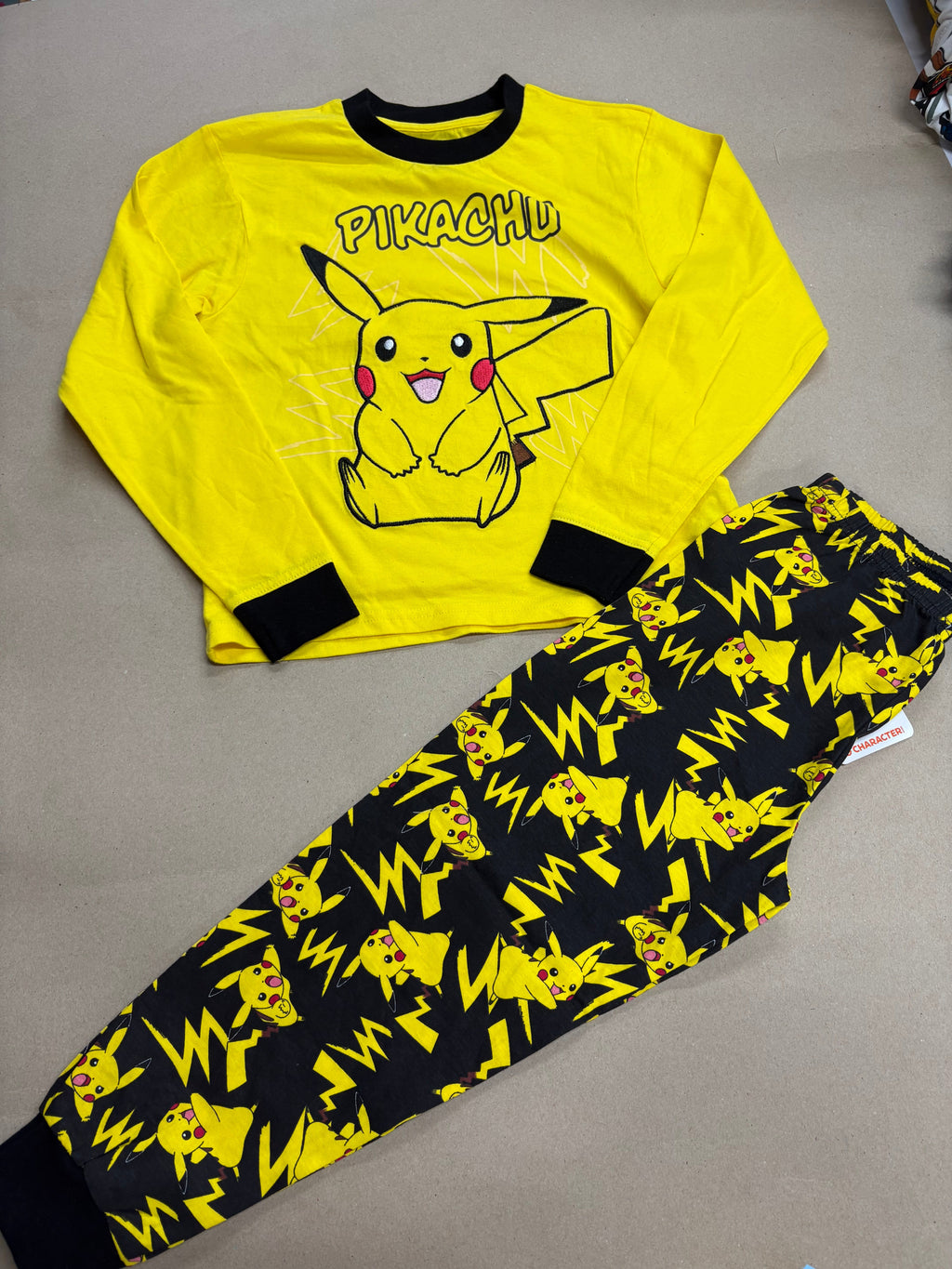 Yellow pikachu-Kids Full Sleeve Set