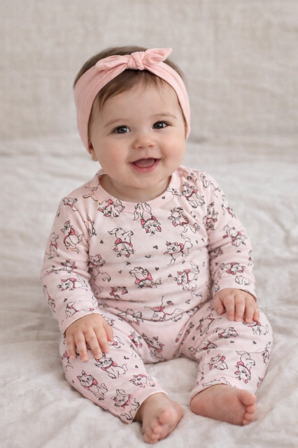 Baby Co -Ord set full sleeve light pink kitten print (snap button)