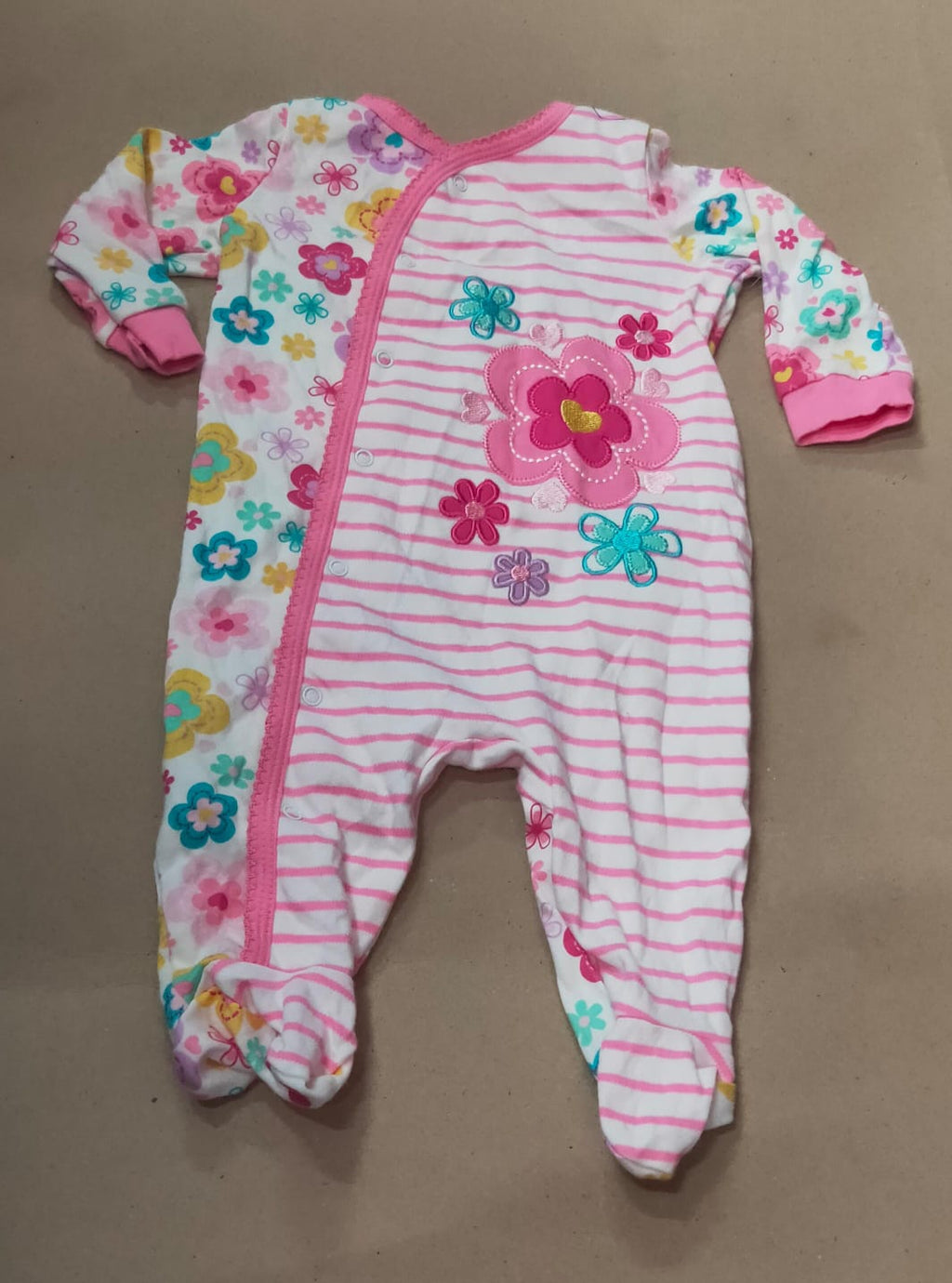 Pink line withMulti colour flower 🌸💐with shoe baby high quality jumpsuit